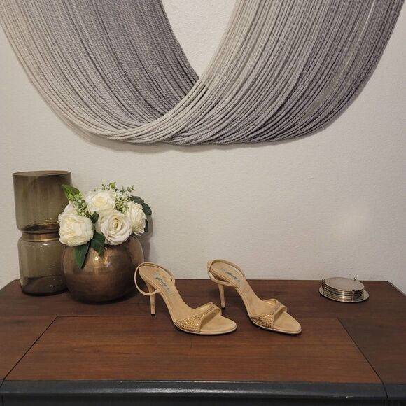 Claudio Milano Rhinestone Pumps Sz 39 - Picture 3 of 6